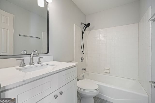 1815 Windsor Wood Drive, Roswell, GA 30075