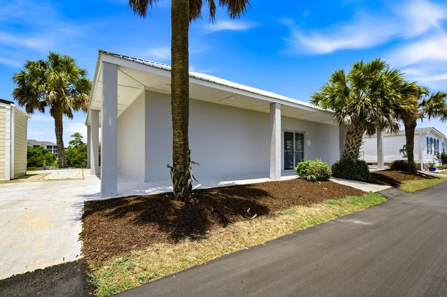 206 High Tide Dr., North Myrtle Beach, SC 29582