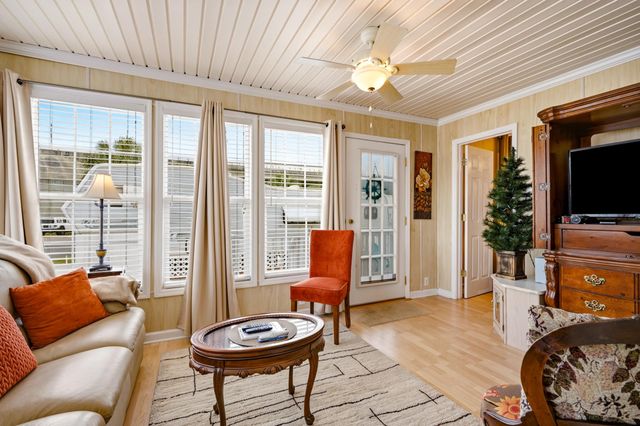 206 High Tide Dr., North Myrtle Beach, SC 29582
