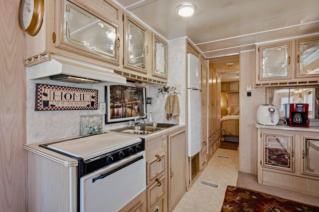 206 High Tide Dr., North Myrtle Beach, SC 29582