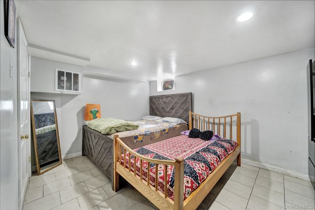 91-04 218th Place, Queens Village, NY 11428