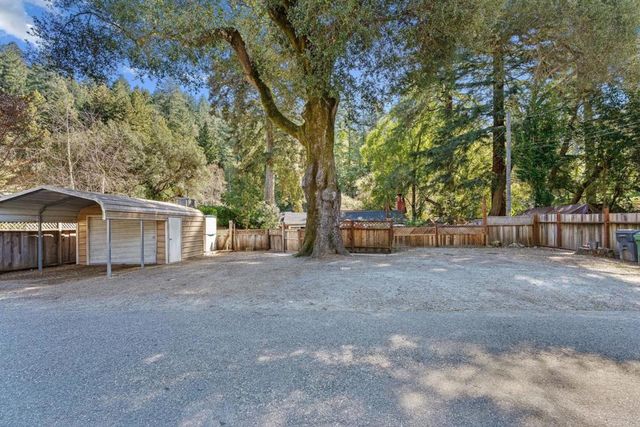 194 Lazywoods Road, Felton, CA 95018