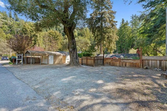 194 Lazywoods Road, Felton, CA 95018