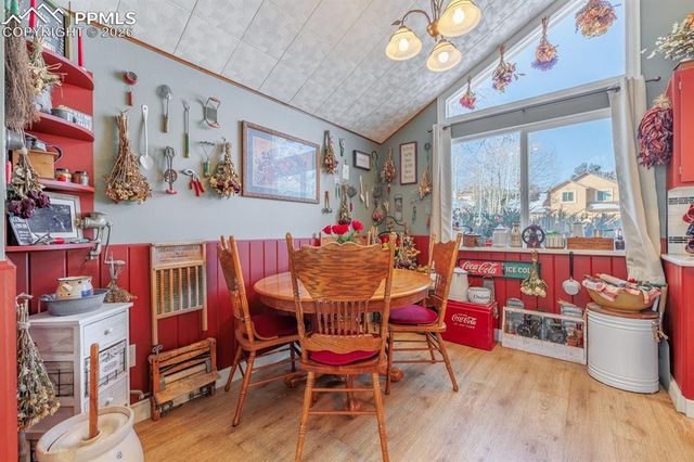 800 Columbine Village Drive B, Woodland Park, CO 80863