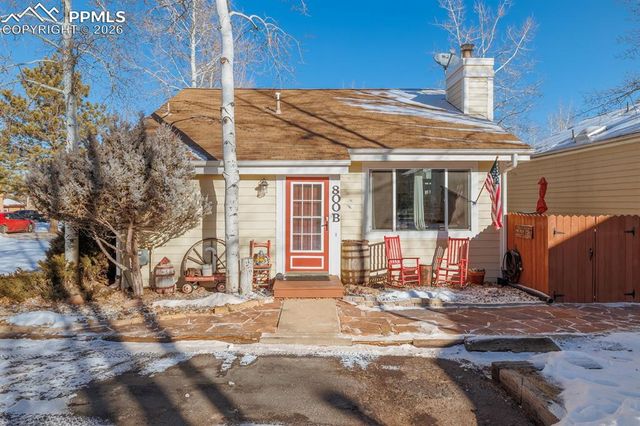 800 Columbine Village Drive B, Woodland Park, CO 80863