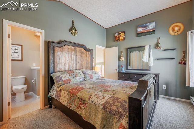 800 Columbine Village Drive B, Woodland Park, CO 80863