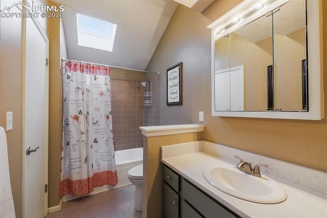 800 Columbine Village Drive B, Woodland Park, CO 80863