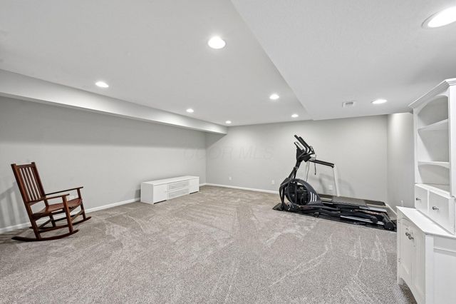 7301 Marrisey Loop, Galena, OH 43021