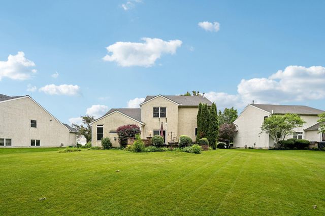 7301 Marrisey Loop, Galena, OH 43021