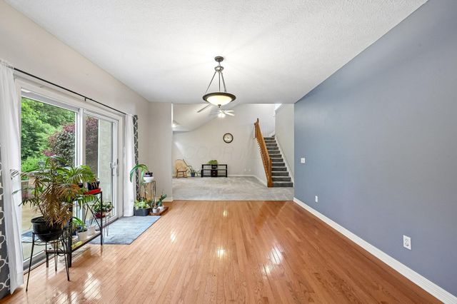 7301 Marrisey Loop, Galena, OH 43021