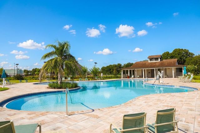 1206 PORT BLUE WAY, Lady Lake, FL 32159