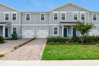 1206 PORT BLUE WAY, Lady Lake, FL 32159