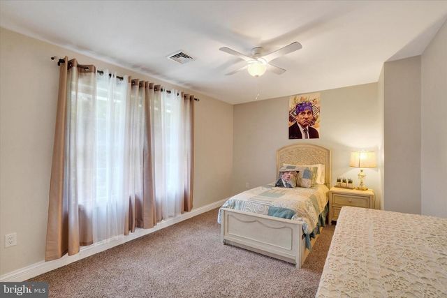 1535 FISHING CREEK VALLEY RD, Harrisburg, PA 17112