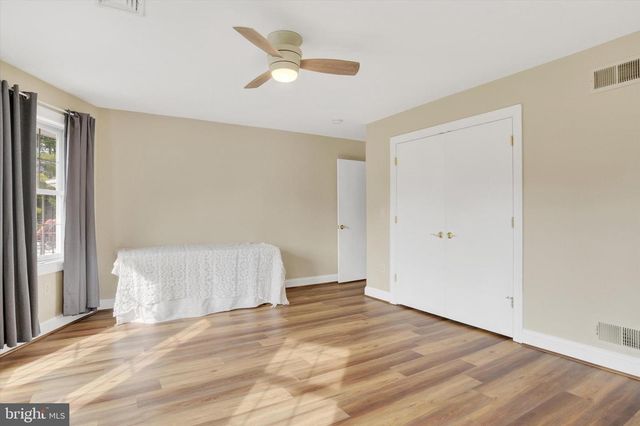 1535 FISHING CREEK VALLEY RD, Harrisburg, PA 17112