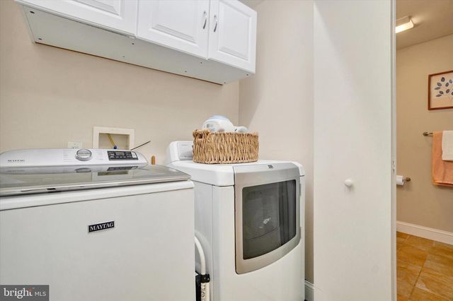 1535 FISHING CREEK VALLEY RD, Harrisburg, PA 17112