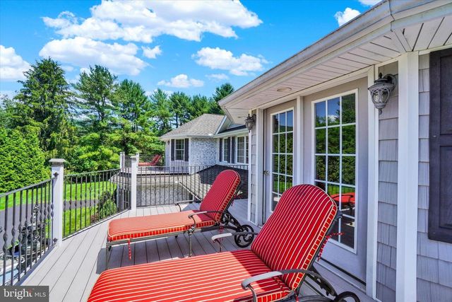 1535 FISHING CREEK VALLEY RD, Harrisburg, PA 17112