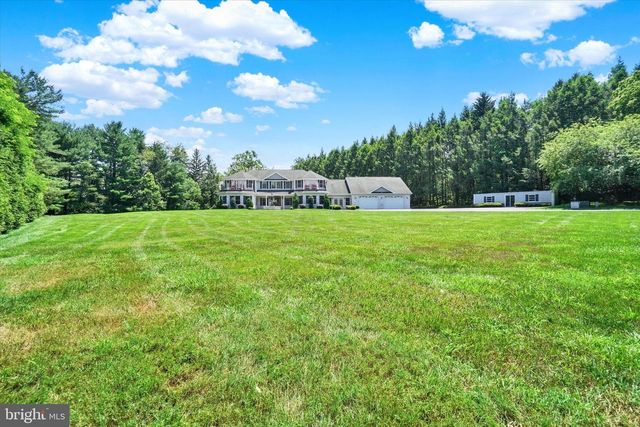 1535 FISHING CREEK VALLEY RD, Harrisburg, PA 17112