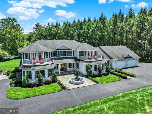 1535 FISHING CREEK VALLEY RD, Harrisburg, PA 17112