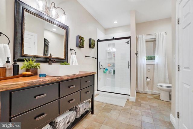 1535 FISHING CREEK VALLEY RD, Harrisburg, PA 17112