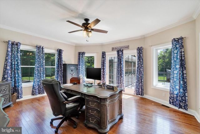 1535 FISHING CREEK VALLEY RD, Harrisburg, PA 17112