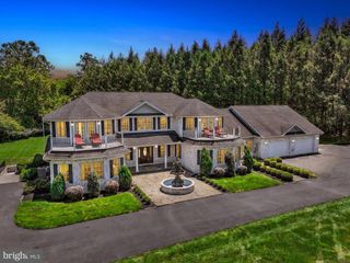 1535 FISHING CREEK VALLEY RD, Harrisburg, PA 17112
