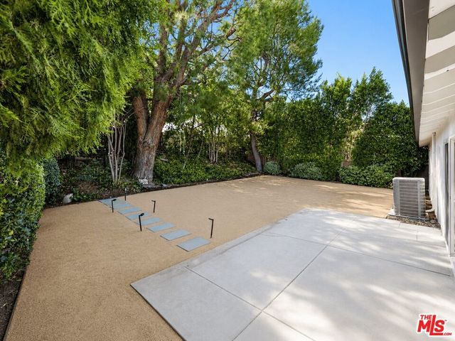 6531 Neddy Avenue, West Hills, CA 91307