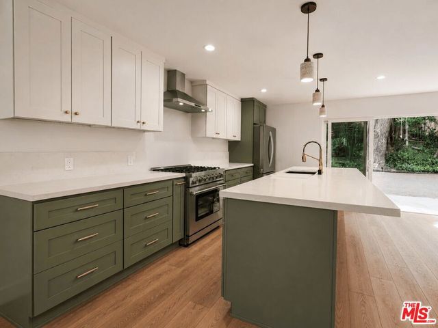 6531 Neddy Avenue, West Hills, CA 91307