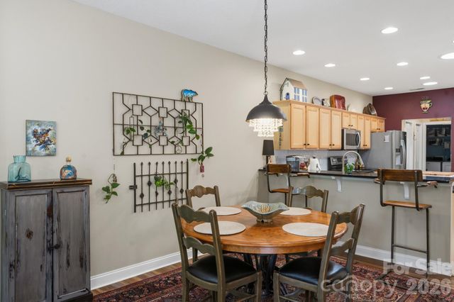 57 Outlook Circle, Swannanoa, NC 28778
