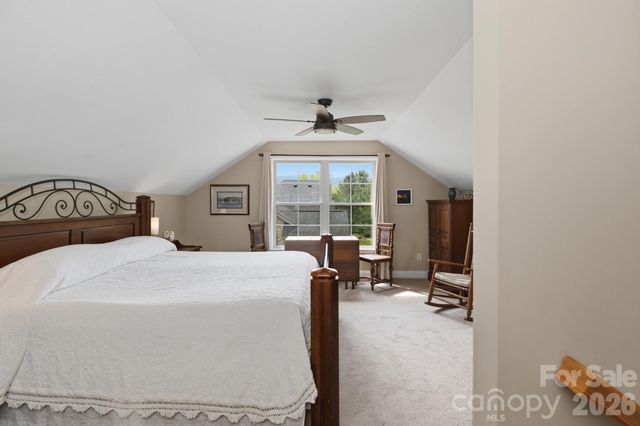 57 Outlook Circle, Swannanoa, NC 28778