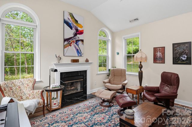 57 Outlook Circle, Swannanoa, NC 28778