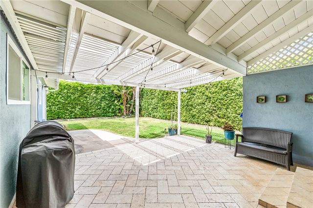 11631 New Zealand Street, Cypress, CA 90630