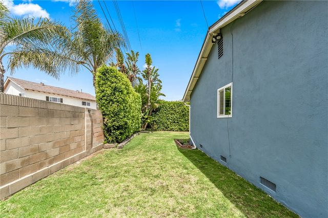 11631 New Zealand Street, Cypress, CA 90630