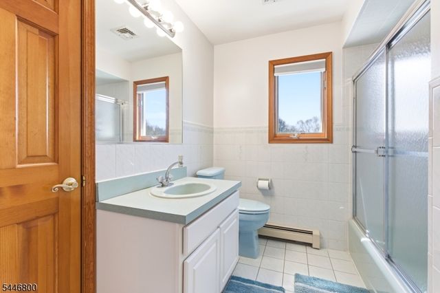 343 Mckinley Ave, Edison Twp., NJ 08820