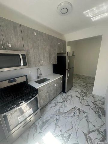 1333 Noble Avenue 2, Bronx, NY 10472