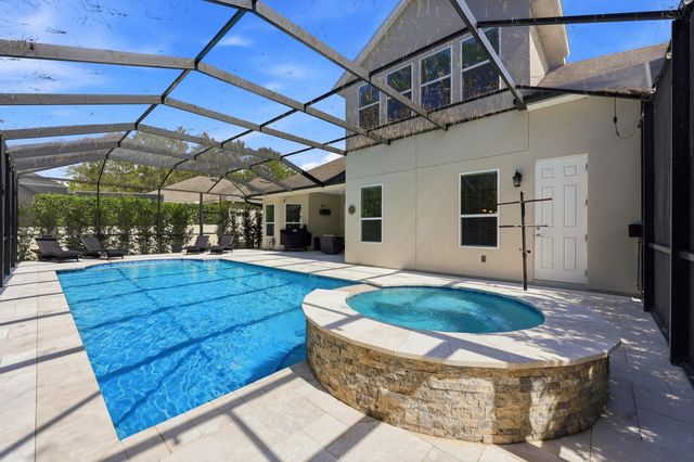 324 Enrede Ln, St Augustine, FL 32095