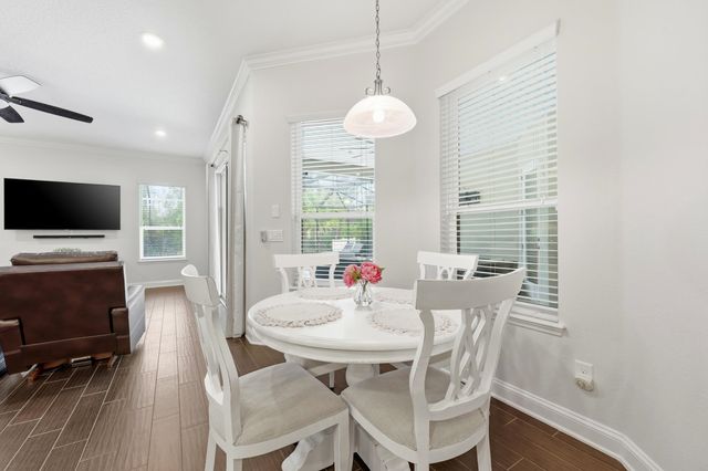 324 Enrede Ln, St Augustine, FL 32095