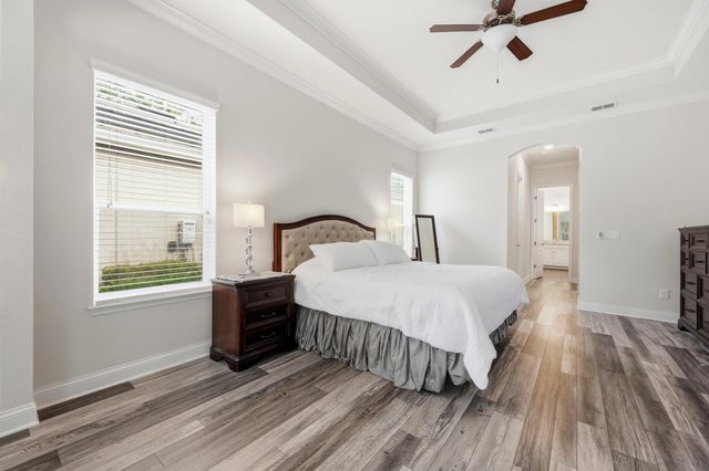 324 Enrede Ln, St Augustine, FL 32095
