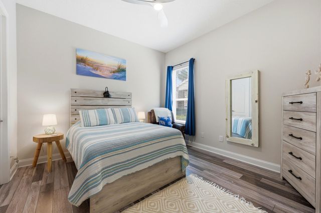 324 Enrede Ln, St Augustine, FL 32095
