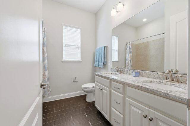 324 Enrede Ln, St Augustine, FL 32095