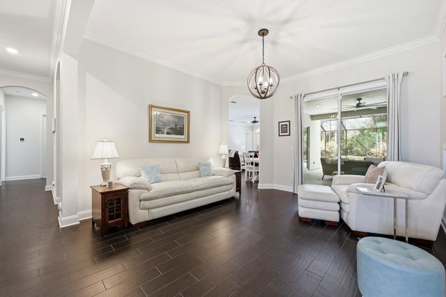 324 Enrede Ln, St Augustine, FL 32095