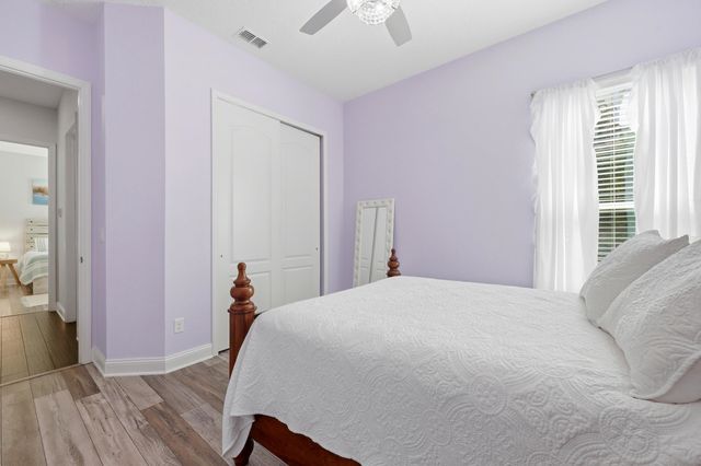 324 Enrede Ln, St Augustine, FL 32095