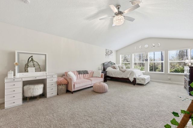 324 Enrede Ln, St Augustine, FL 32095