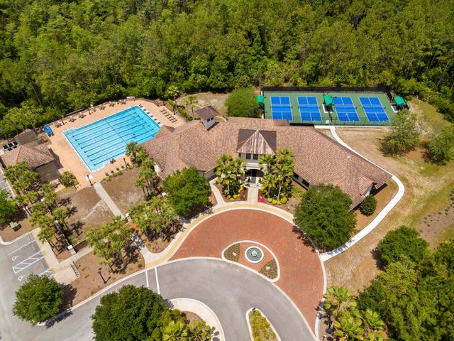 324 Enrede Ln, St Augustine, FL 32095