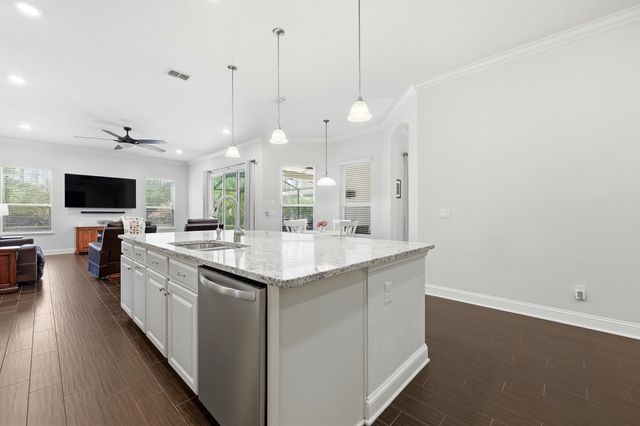 324 Enrede Ln, St Augustine, FL 32095