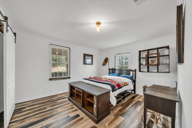 3242 E Fm 696, Lexington, TX 78947