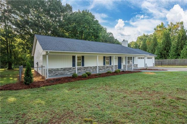 865 Lewisville Vienna Road, Lewisville, NC 27023