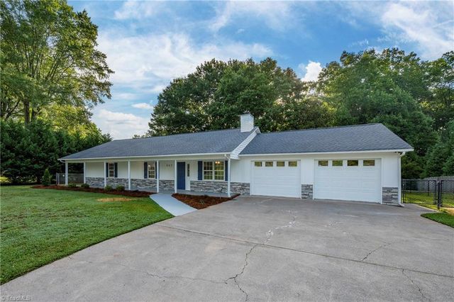 865 Lewisville Vienna Road, Lewisville, NC 27023