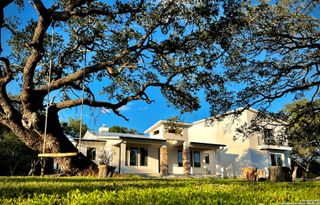 1456 HERBELIN RD, New Braunfels, TX 78132
