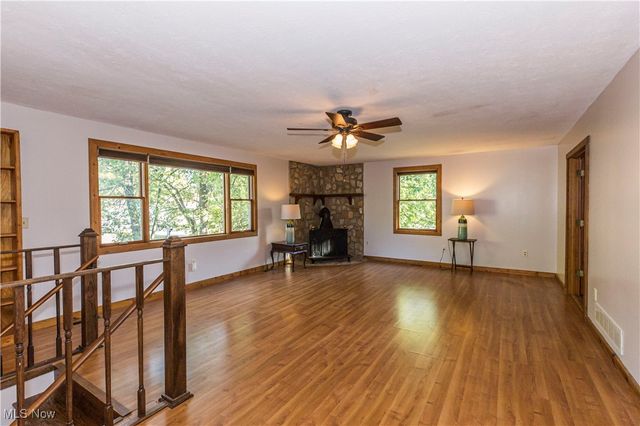 4078 Pardee Road, Stow, OH 44224