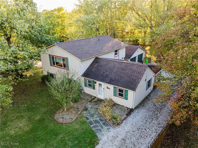 4078 Pardee Road, Stow, OH 44224
